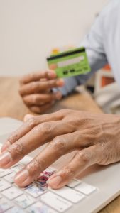 Cartão de Benefícios Sociais e Suas Vantagens: Tudo o Que Você Precisa Saber