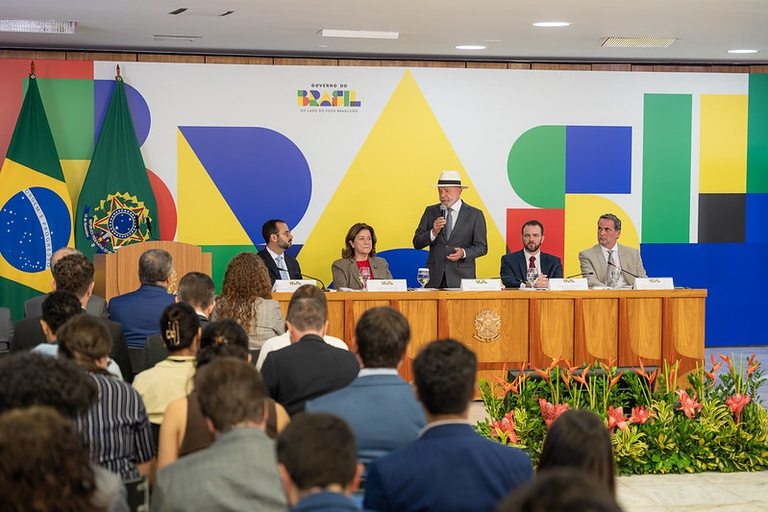 Governo Federal anuncia nova fase do Desenrola Brasil com descontos de até 90%